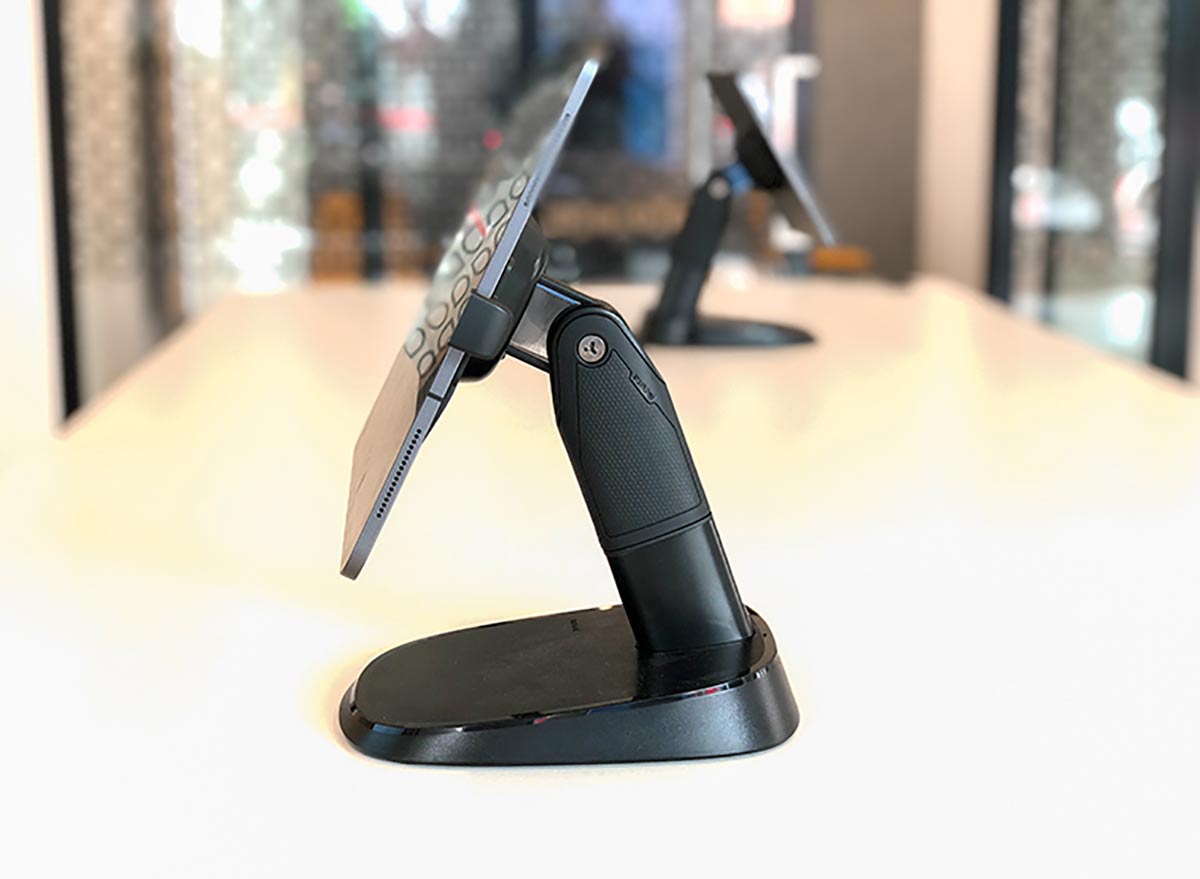 NAB tablet stand solution in use, CT80/150, invue