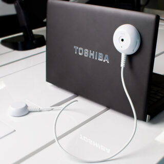 Laptop AOP, Laptop product security in retail store