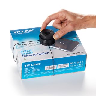 package protection, Spider wrap, package wrap, alarm and wire, InVue, twisting dial