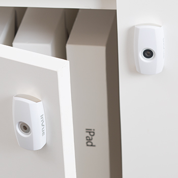 smart lock on store cabinet, protecting merchandise like ipads