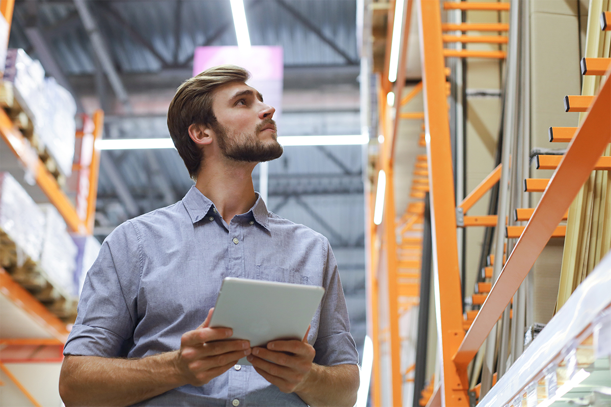 warehouse supervisor