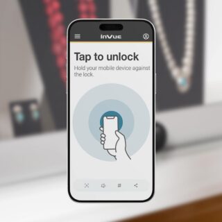 LIVE Plunger cabinet lock, with mobile phone assigned access