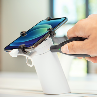 OnePOD One60, InVue, phone on stand, OneKEY unlocking / locking stand